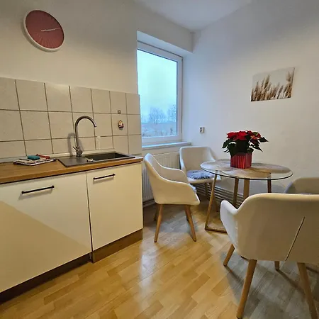 Wohnen Auf Zeit Am Heidensee Sowie Netflix Zugang Und Wlan Schwerin